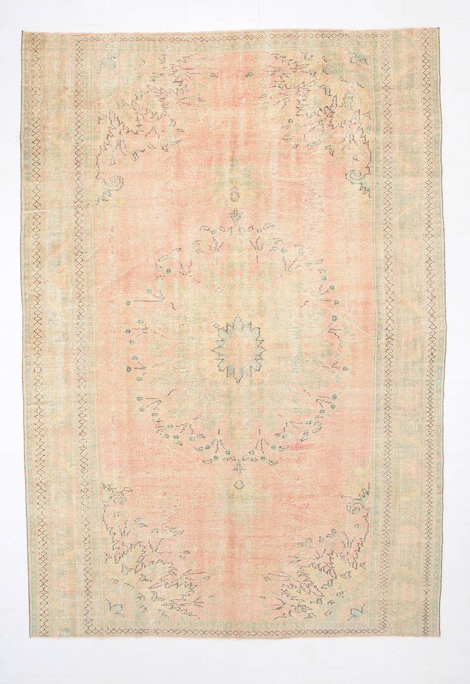 Powder Pink Soft Natural Oversize Vintage Rug For Living Room, 231x330 Cm