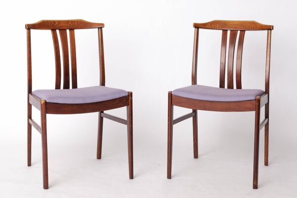 Paire de chaises suédoises vintage par LBG Group – années 1970, hêtre et tissu violet