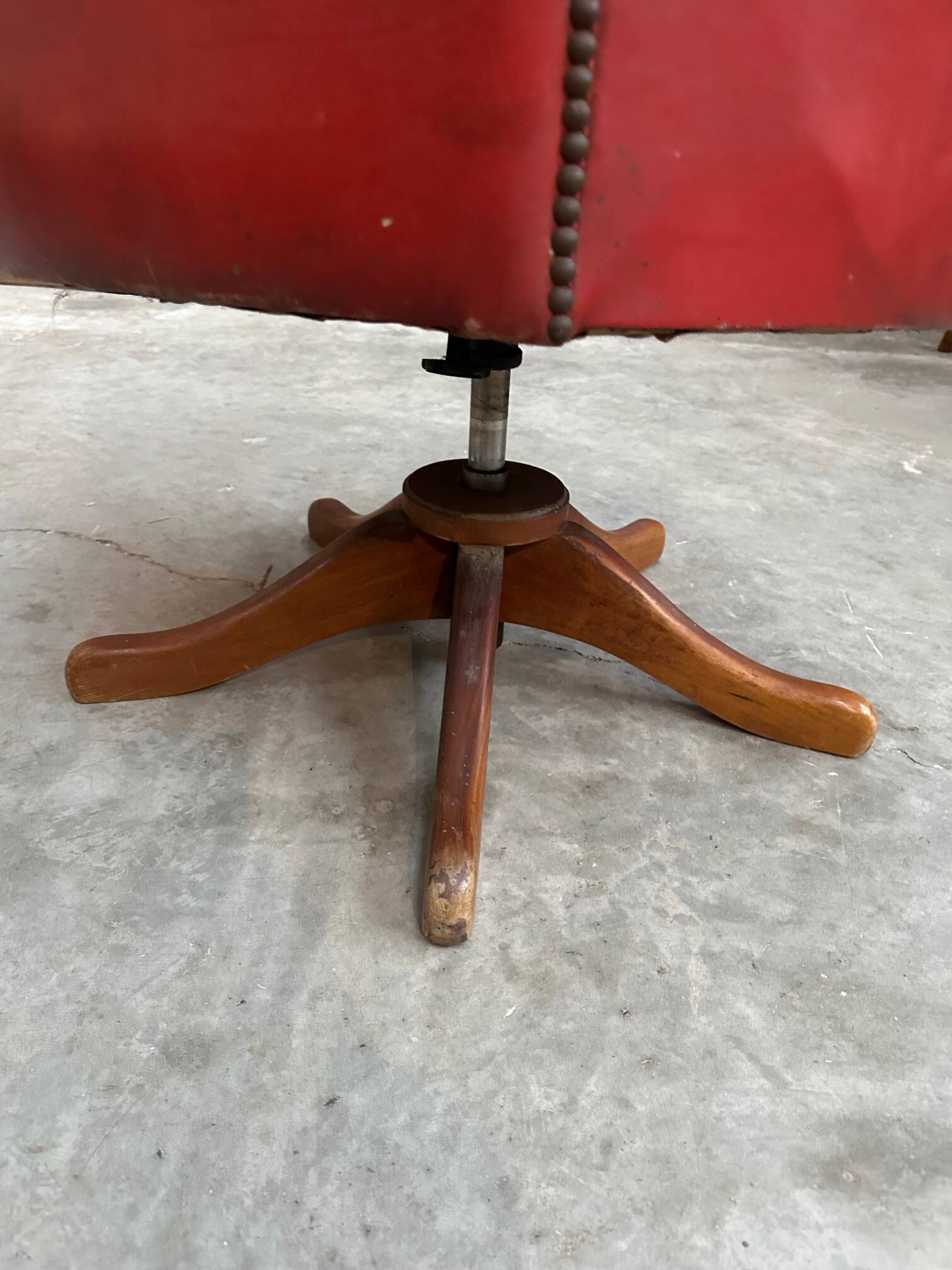 Fauteuil de bureau en cuir 60’S