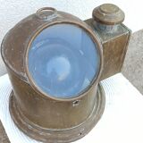 Ancienne boussole de bateau