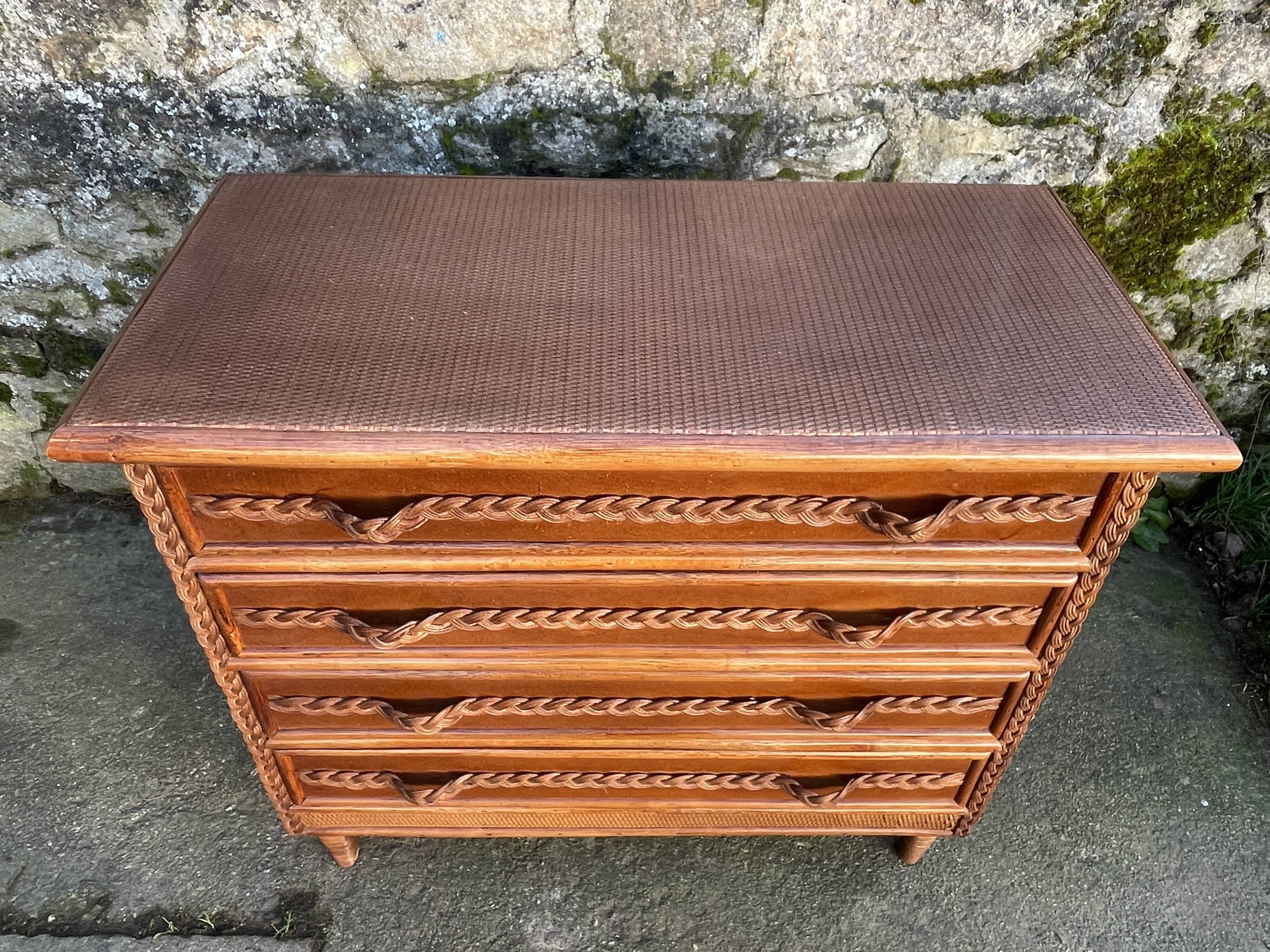 Commode bois et rotin poignées tressées