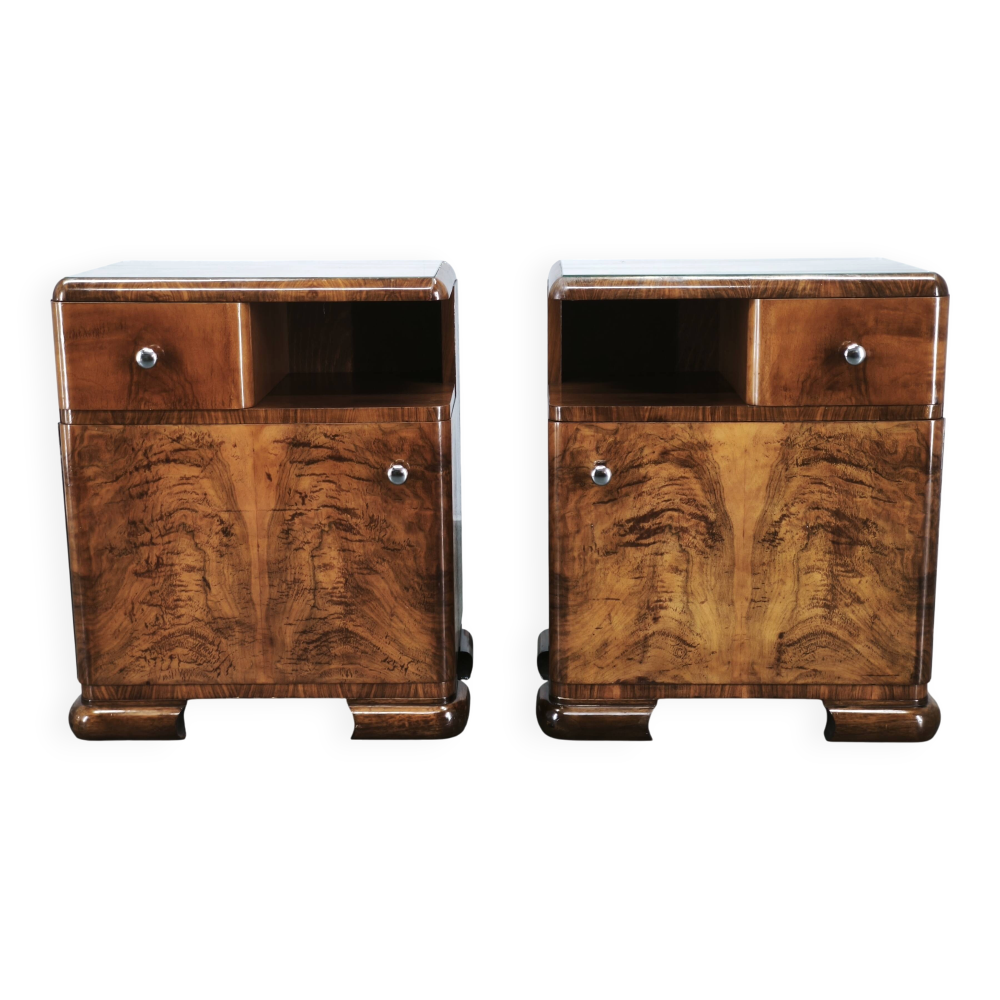 Pair of Art Deco Walnut Nightstands, Czechoslovakia, 1930s