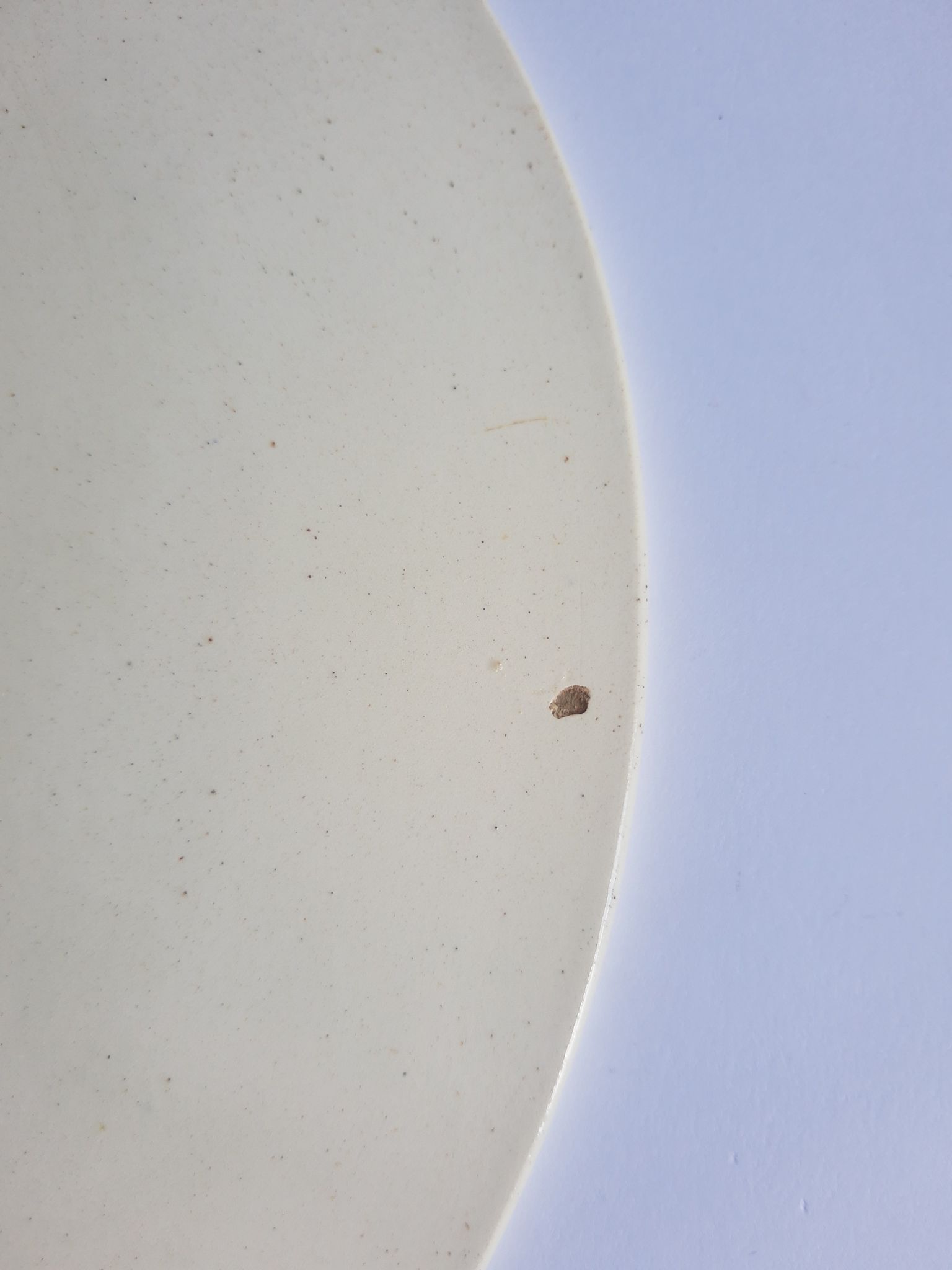 Old Longchamp pink iron earth dish