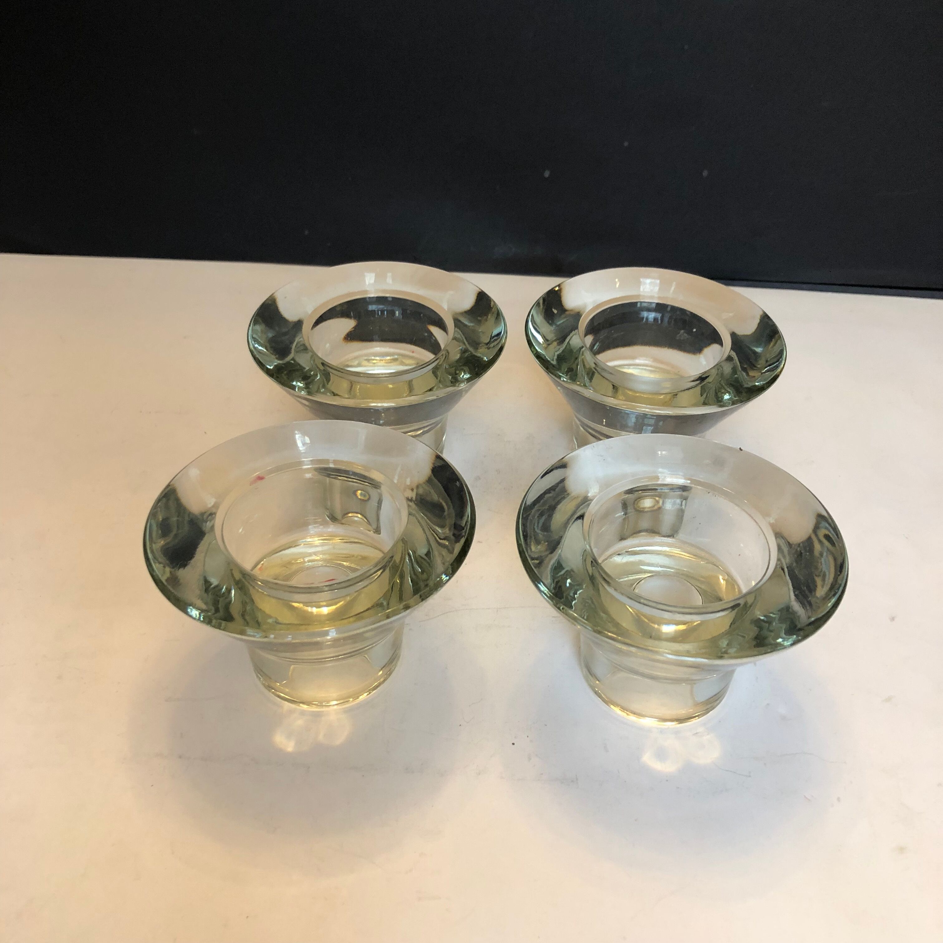 Set of 4 candle holders