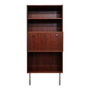 Bibliothèque, secrétaire