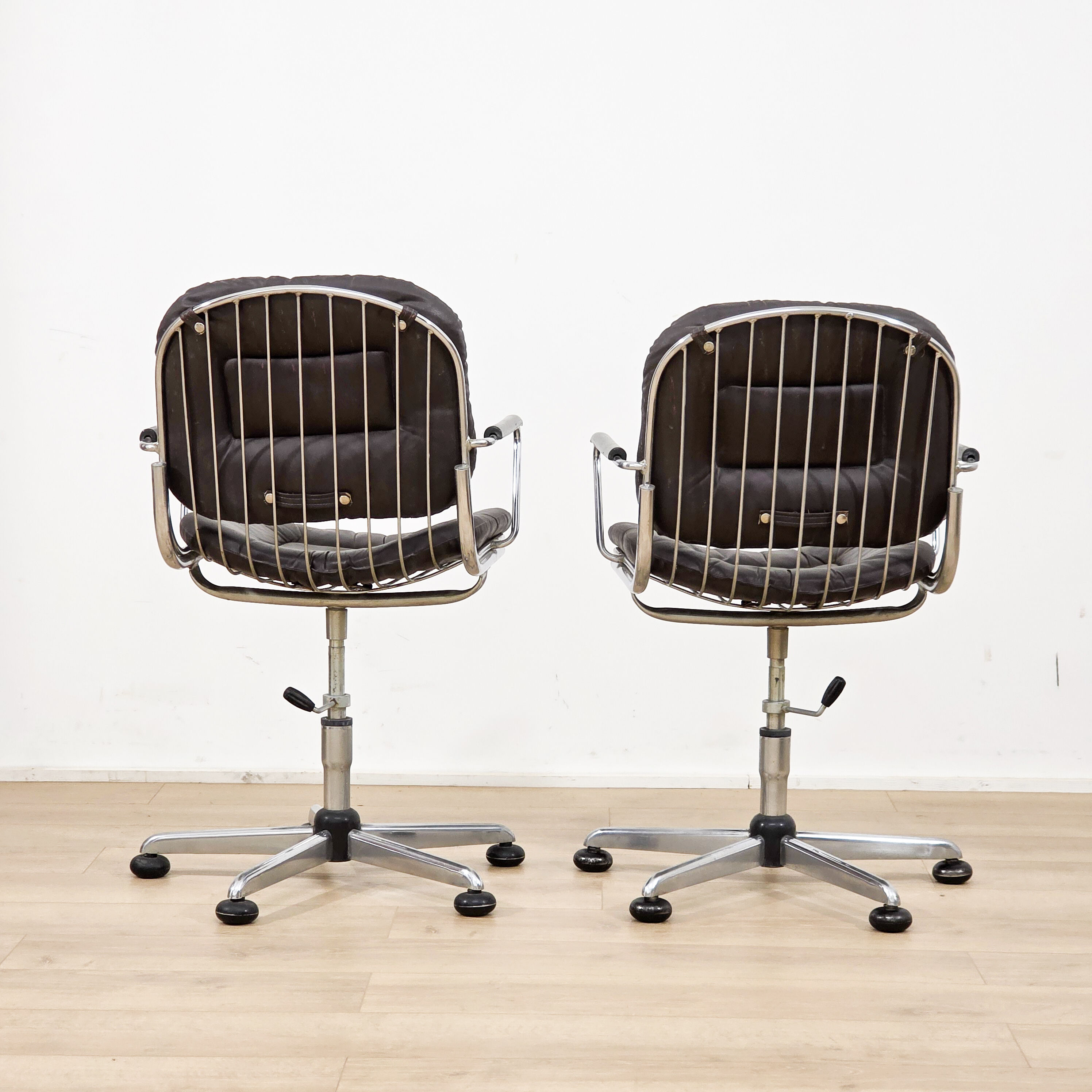 Paire de fauteuils design - Gastone Rinaldi des années 1970