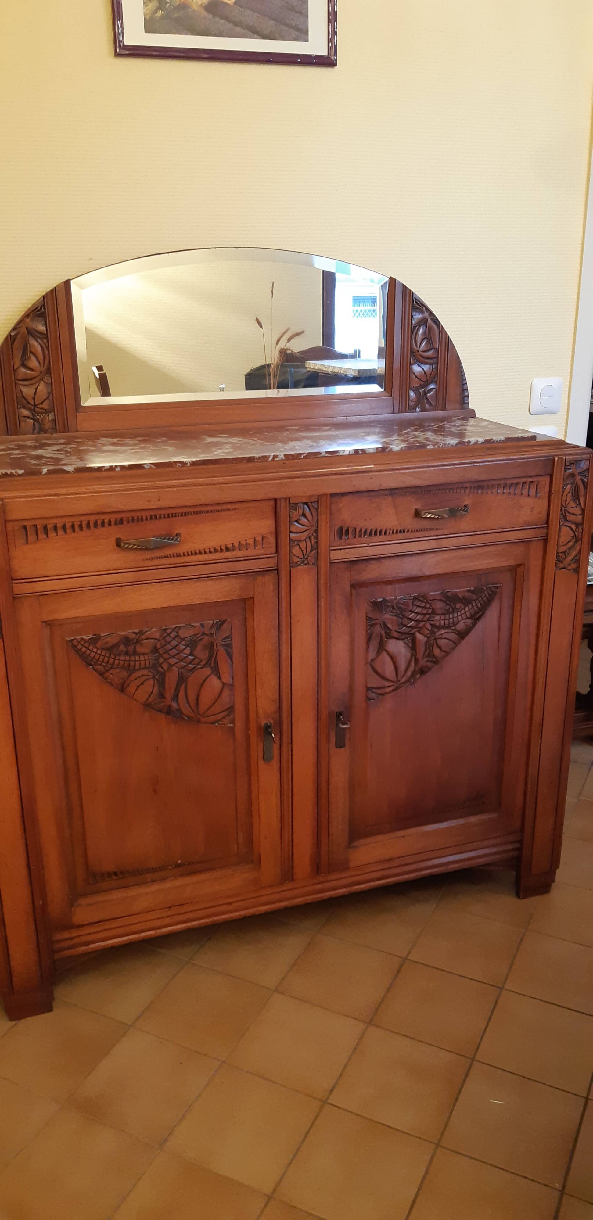 Art Deco Buffet 1930 – Red Marble Top & Sculptures – Excellent Condition