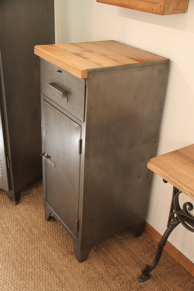 Industrial cabinet