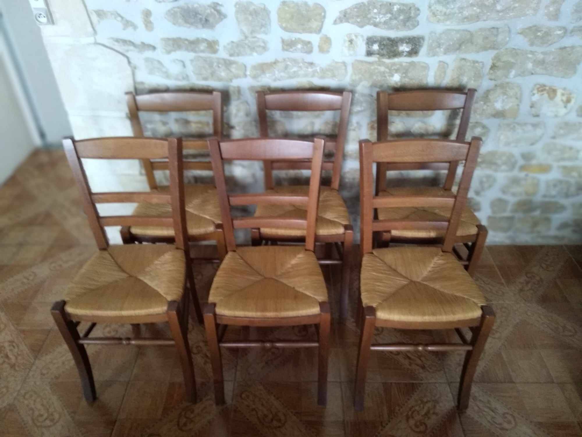 Set of 6 straw chairs