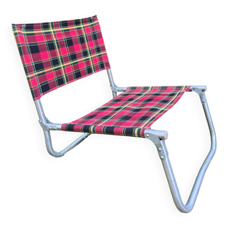 Chaise basse pliante vintage à motif écossais