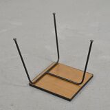 Ensemble de 3 tables gigognes en métal laqué noir, vers 1960
