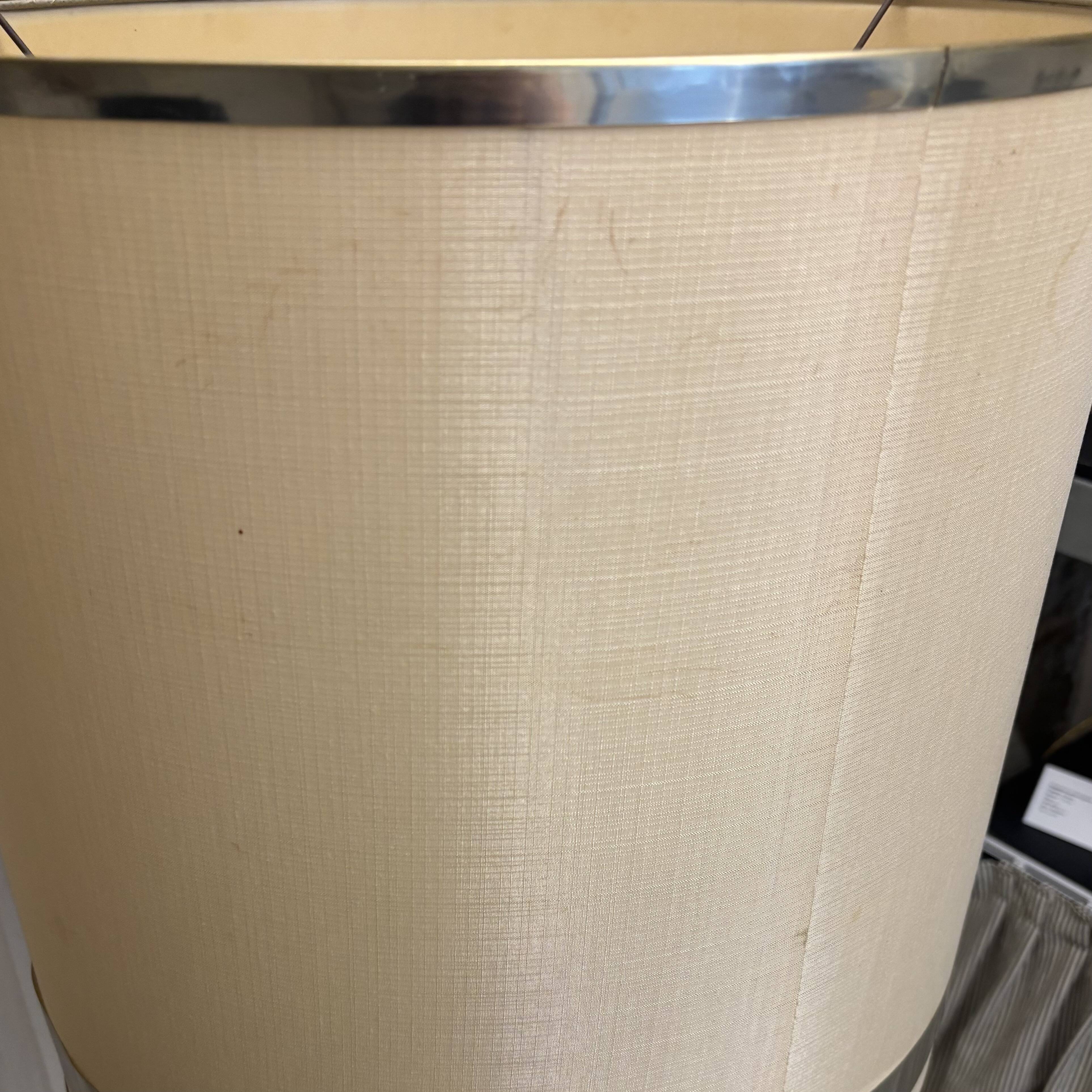 Lampadaire en métal chromé, années 70