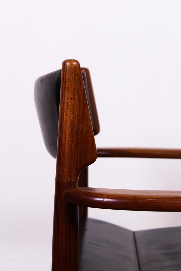 Chaise en palissandre par Kurt Østervig pour KP Møbler