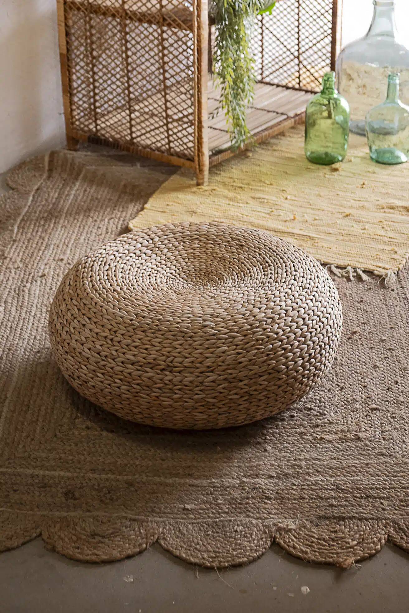 Wicker pouffe "Basile"