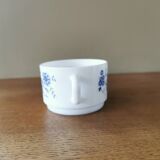 Set of 3 large vintage cups