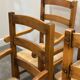 Ensemble de 5 grands fauteuils de salle à manger en chêne français avec assises en jonc, années 1970