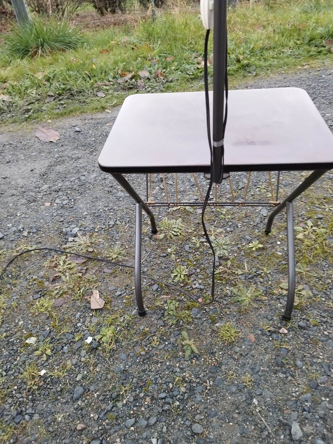 Floor lamp of the 50s magazine holder and tablet reader lamp formica