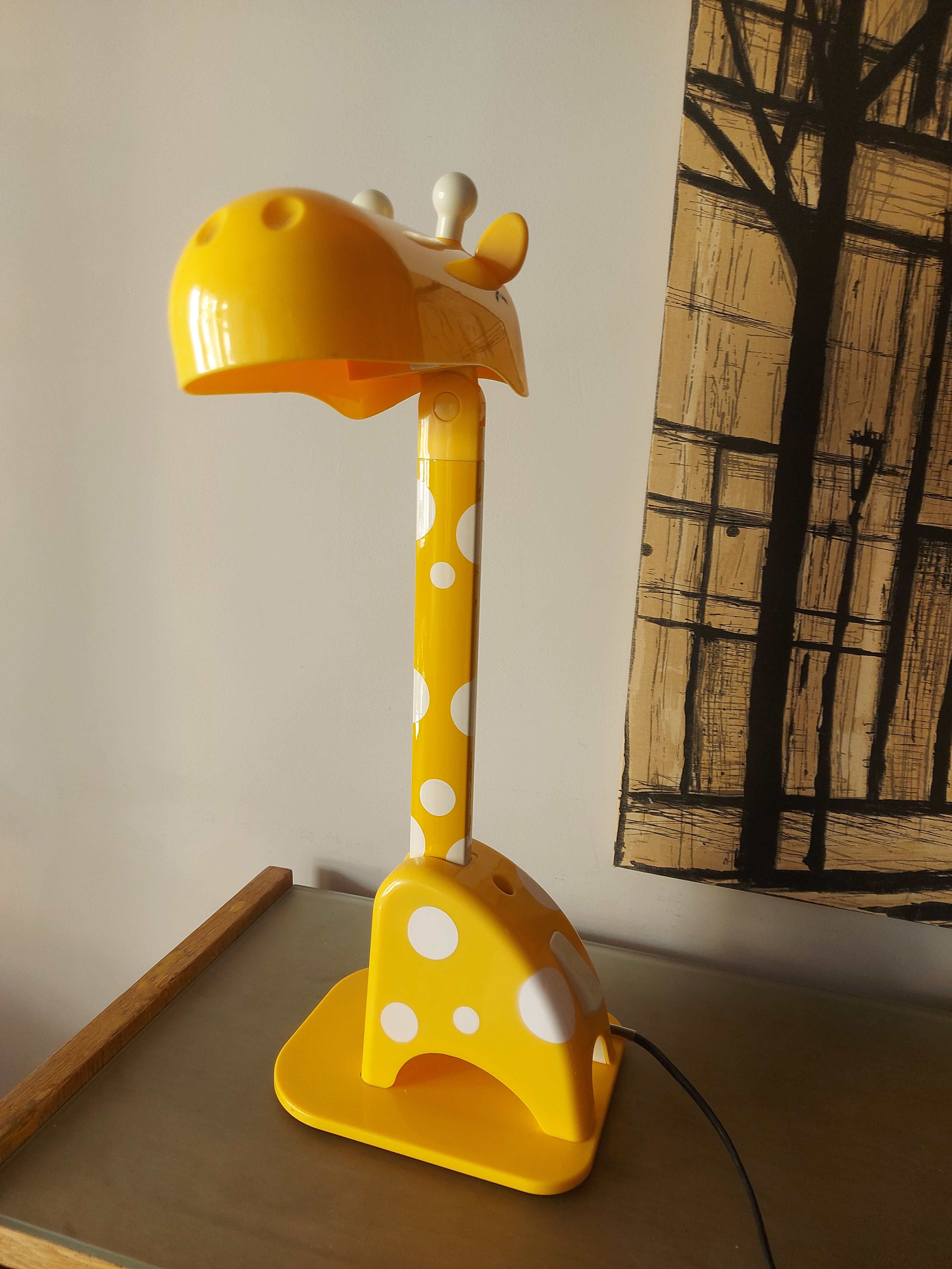 Lampe girafe , chambre d'enfant , la chaise longue