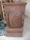 Coffre ancien en bois sculpté, style Renaissance