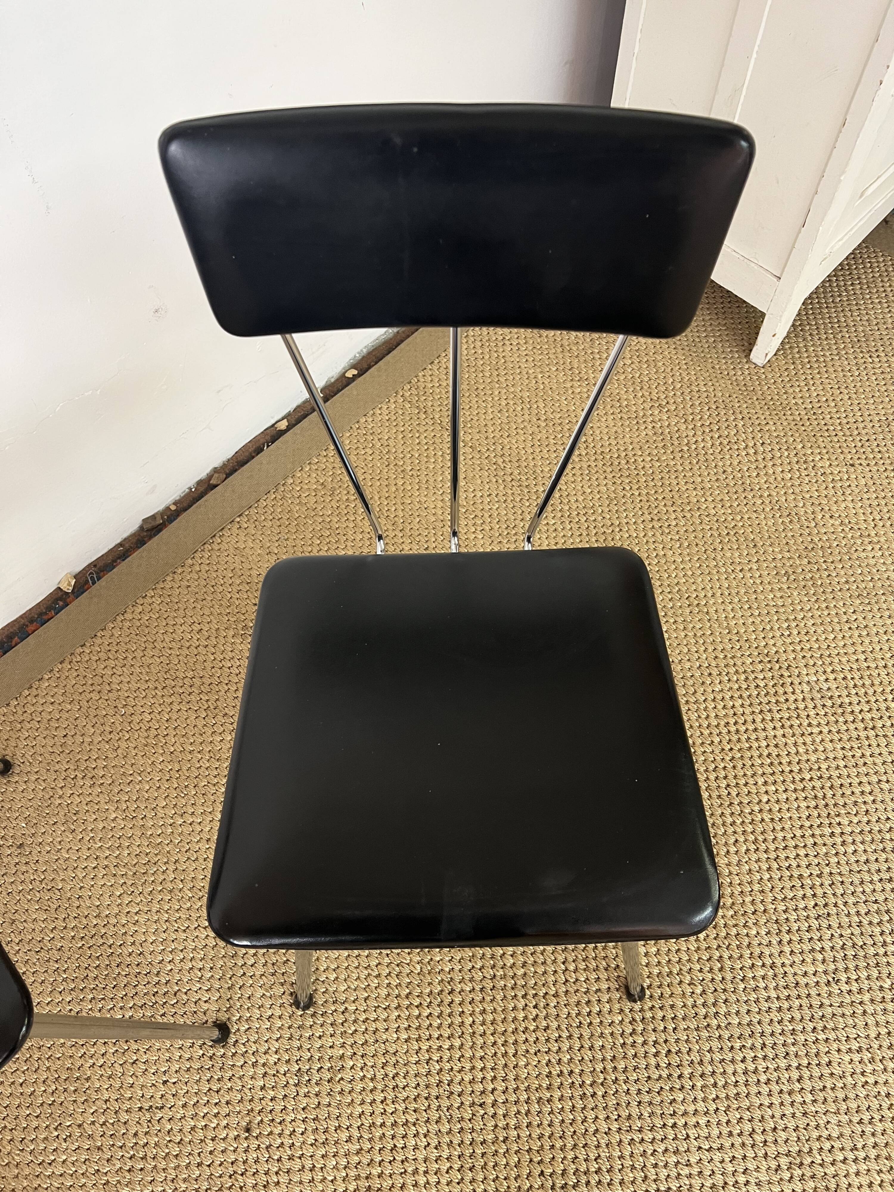 Lot de 3 chaises vintage Soudexvinyl