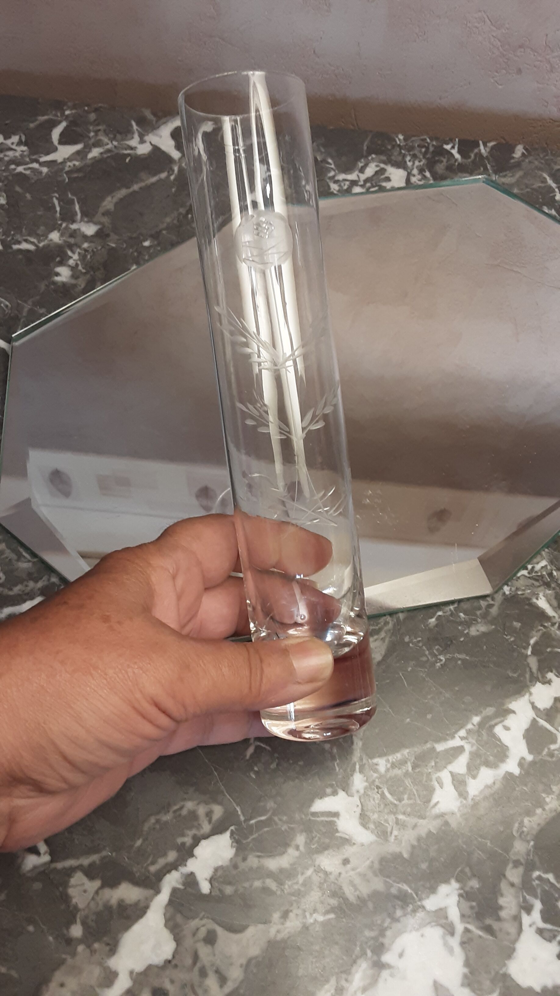 Chissed glass soliflore vase