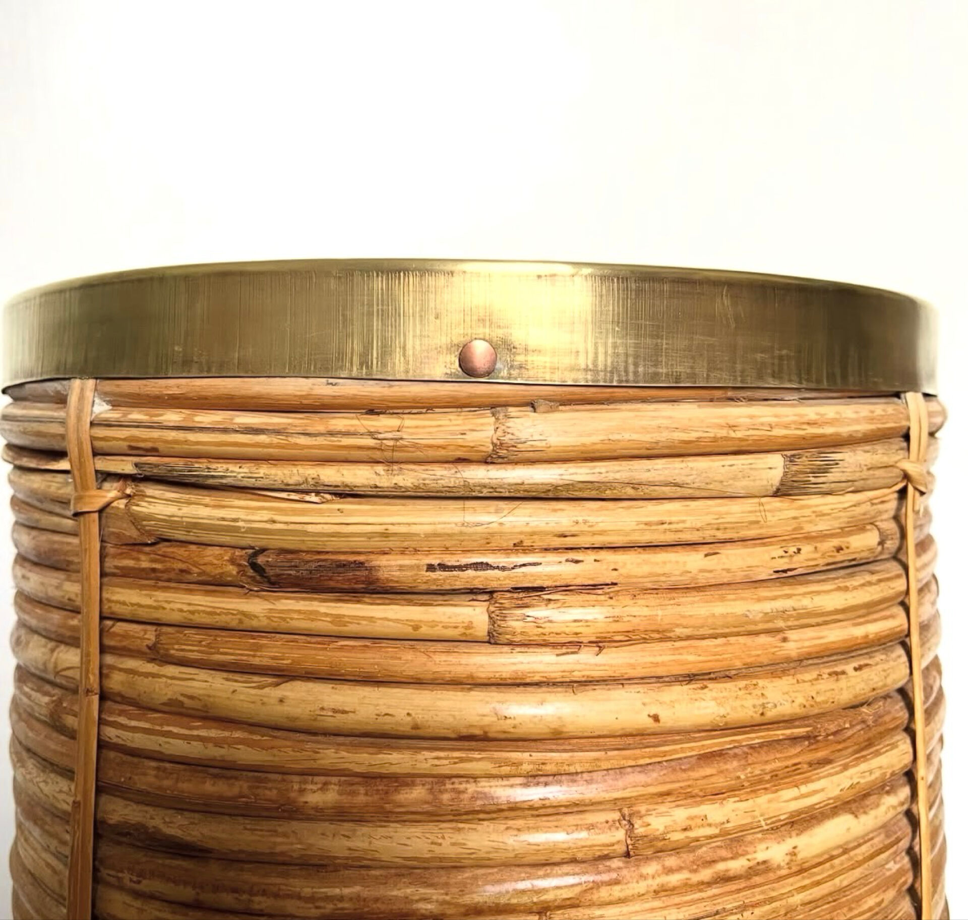 Porte parapluies vintage rotin laiton