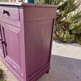 Purple Parisian buffet