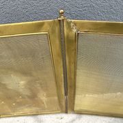 Antique brass fireplace screen from the 19th century by Bouhon Frères.