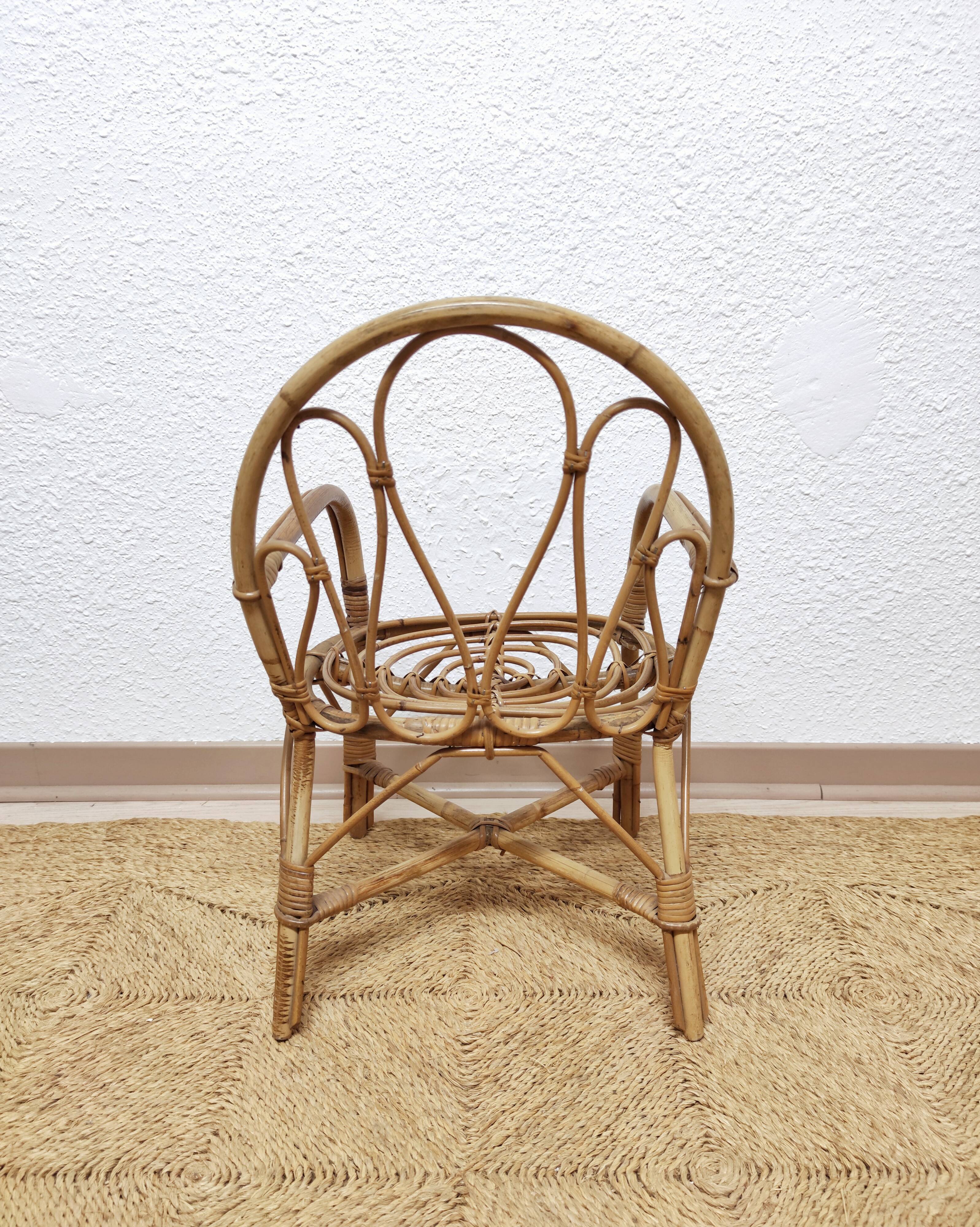 Child chair in rattan