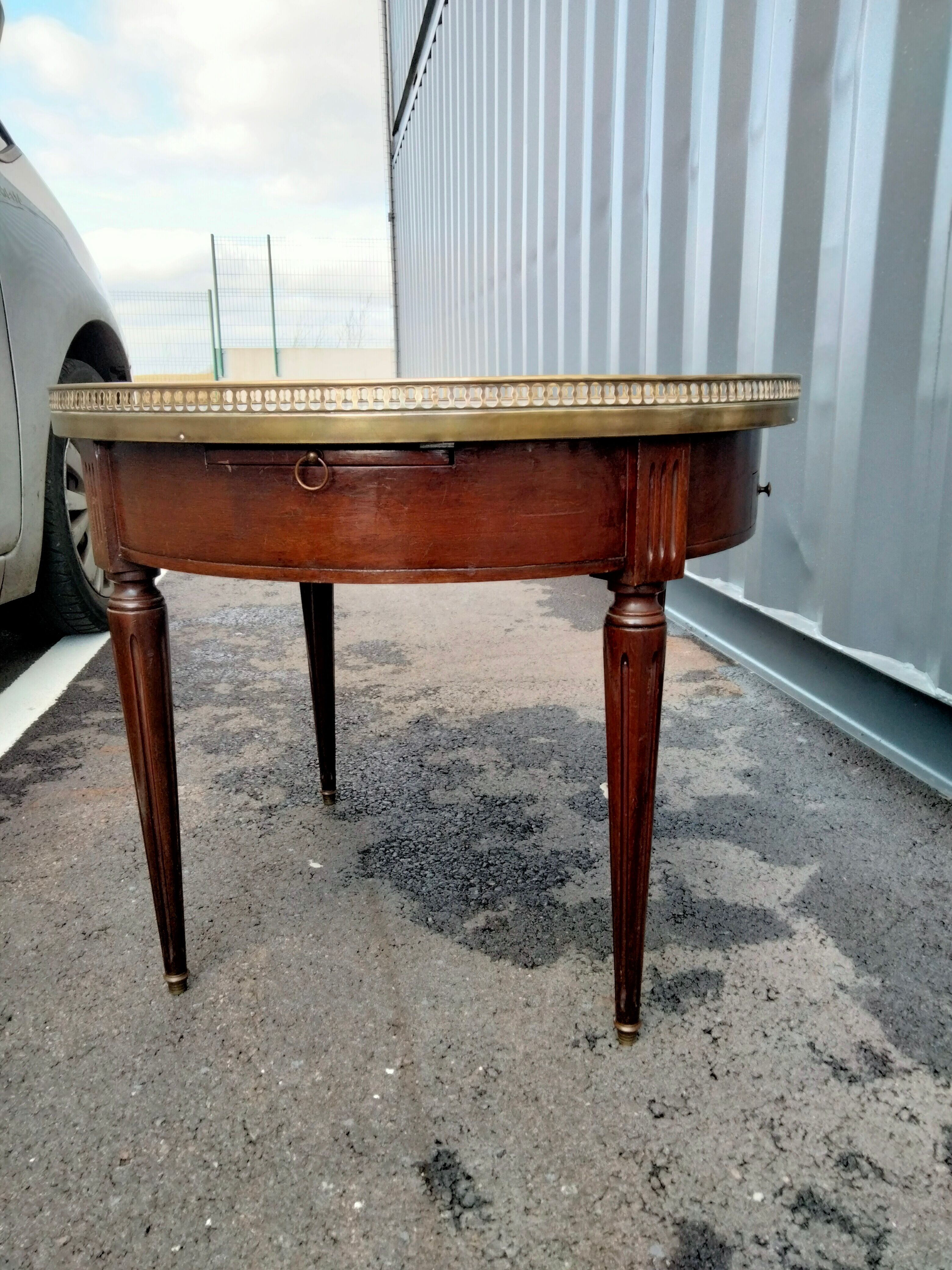 Coffee table hot water bottle marble top louis xvi old style