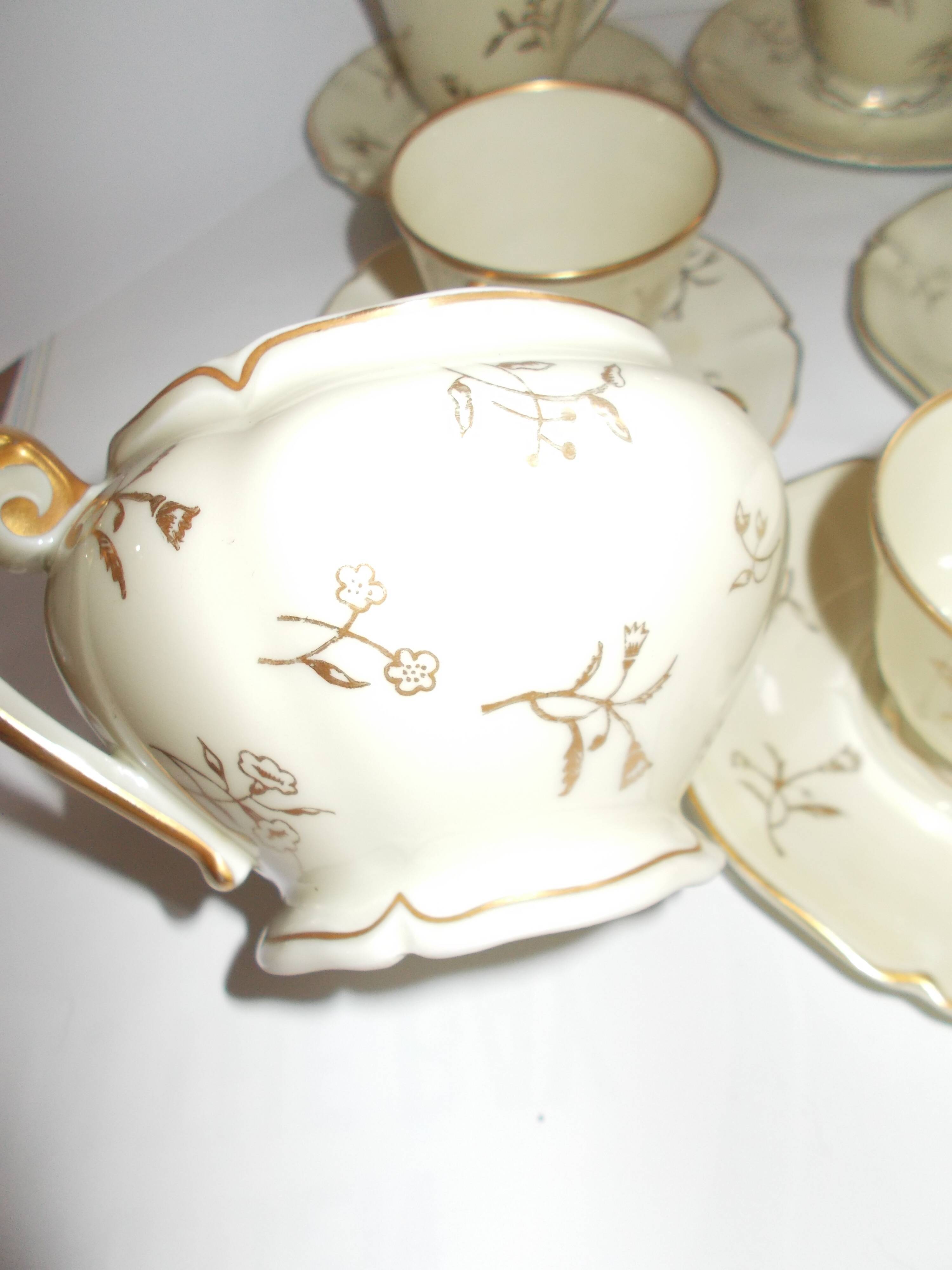 Service à café porcelaine de Limoges