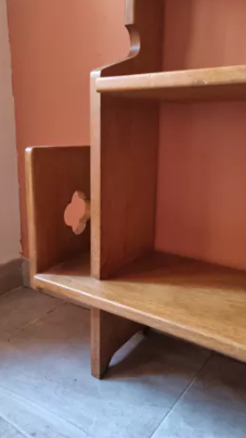 Guillerme and Chambron shelf