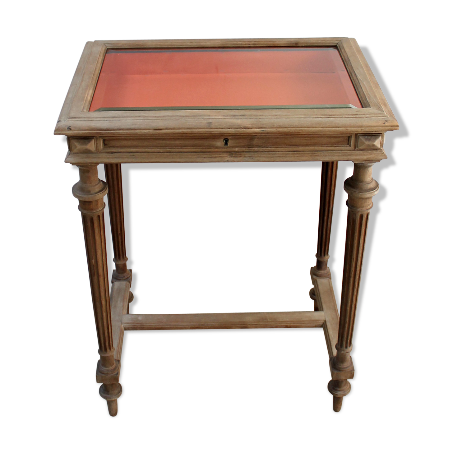Showcase 1900 natural wooden side table