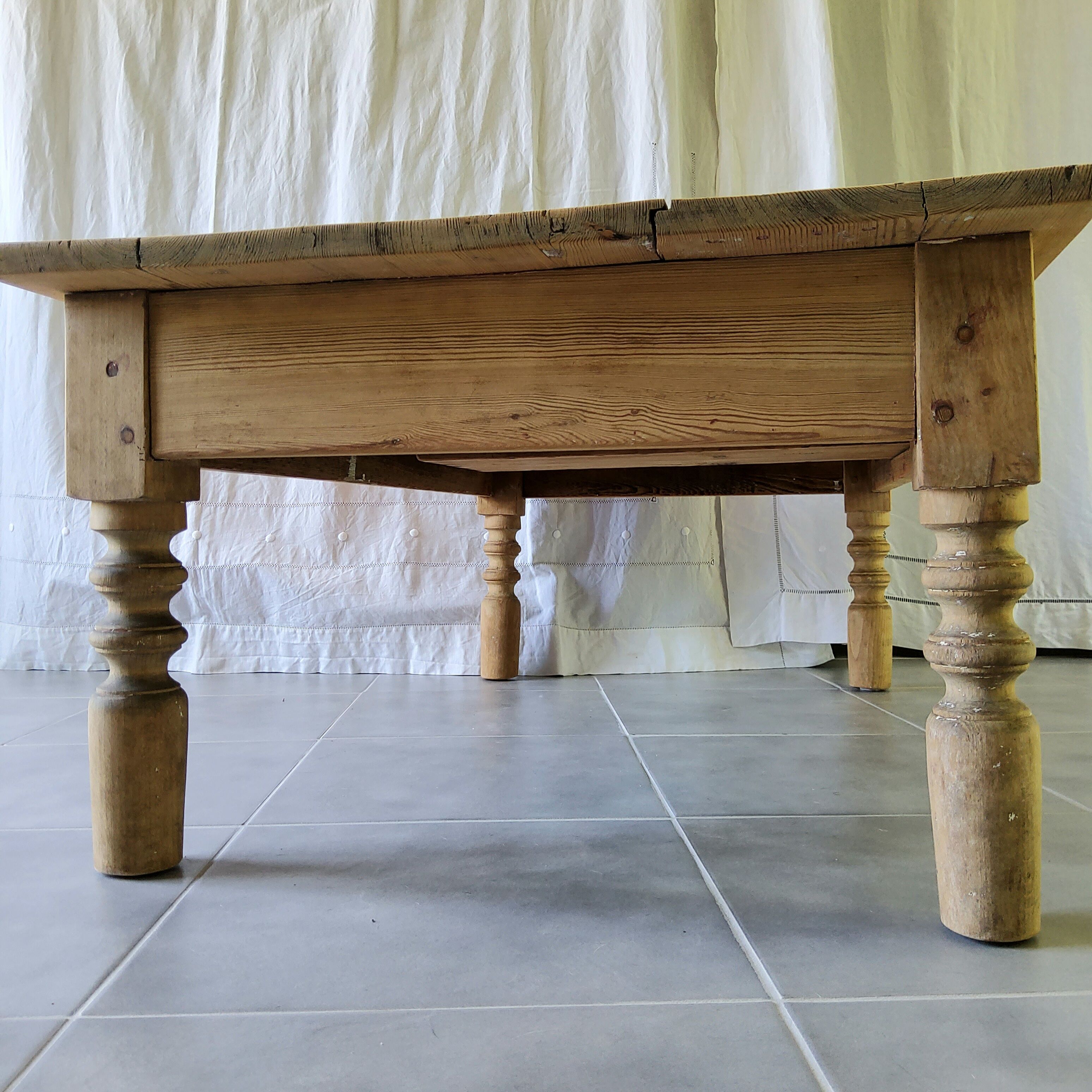 Farmhouse table