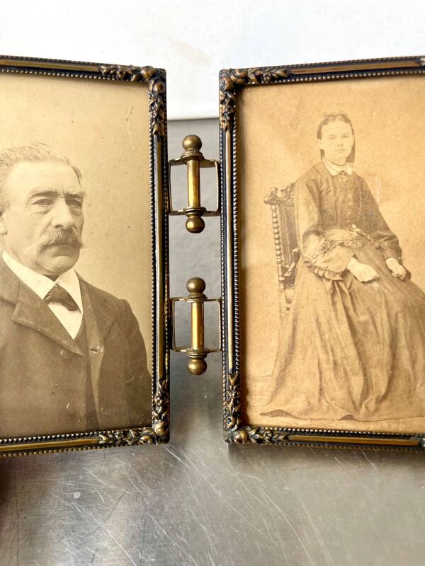 Cadres doubles antiques pliables Verre convexe