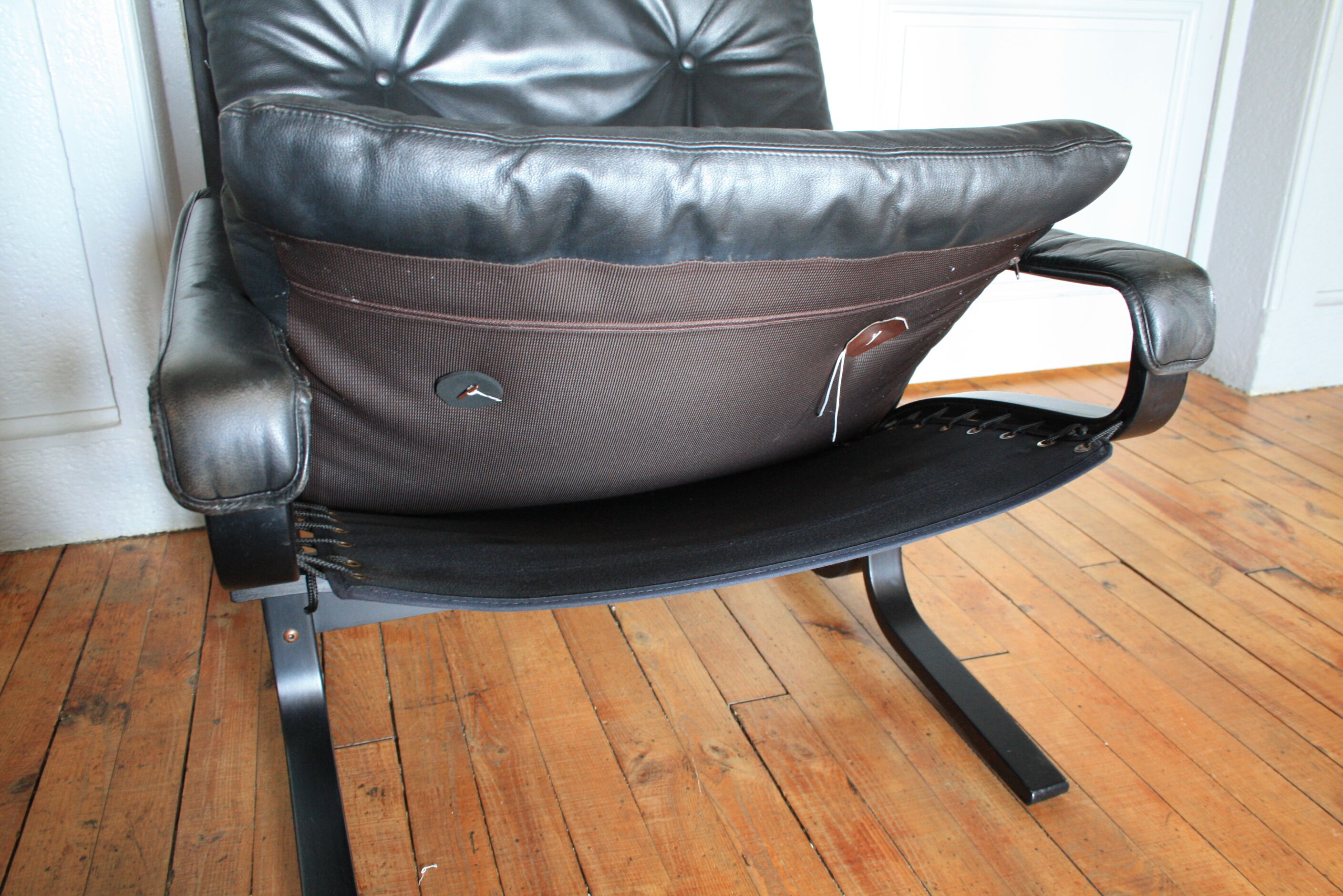 Siesta leather armchair By Ingmar Relling