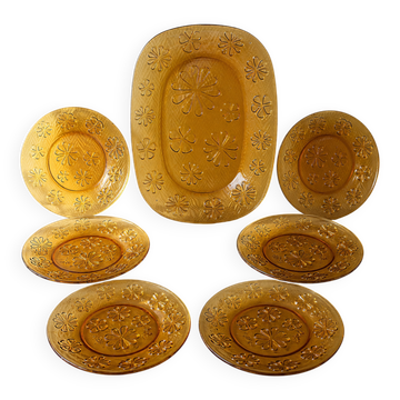 Vereco amber service plates with floral decoration.