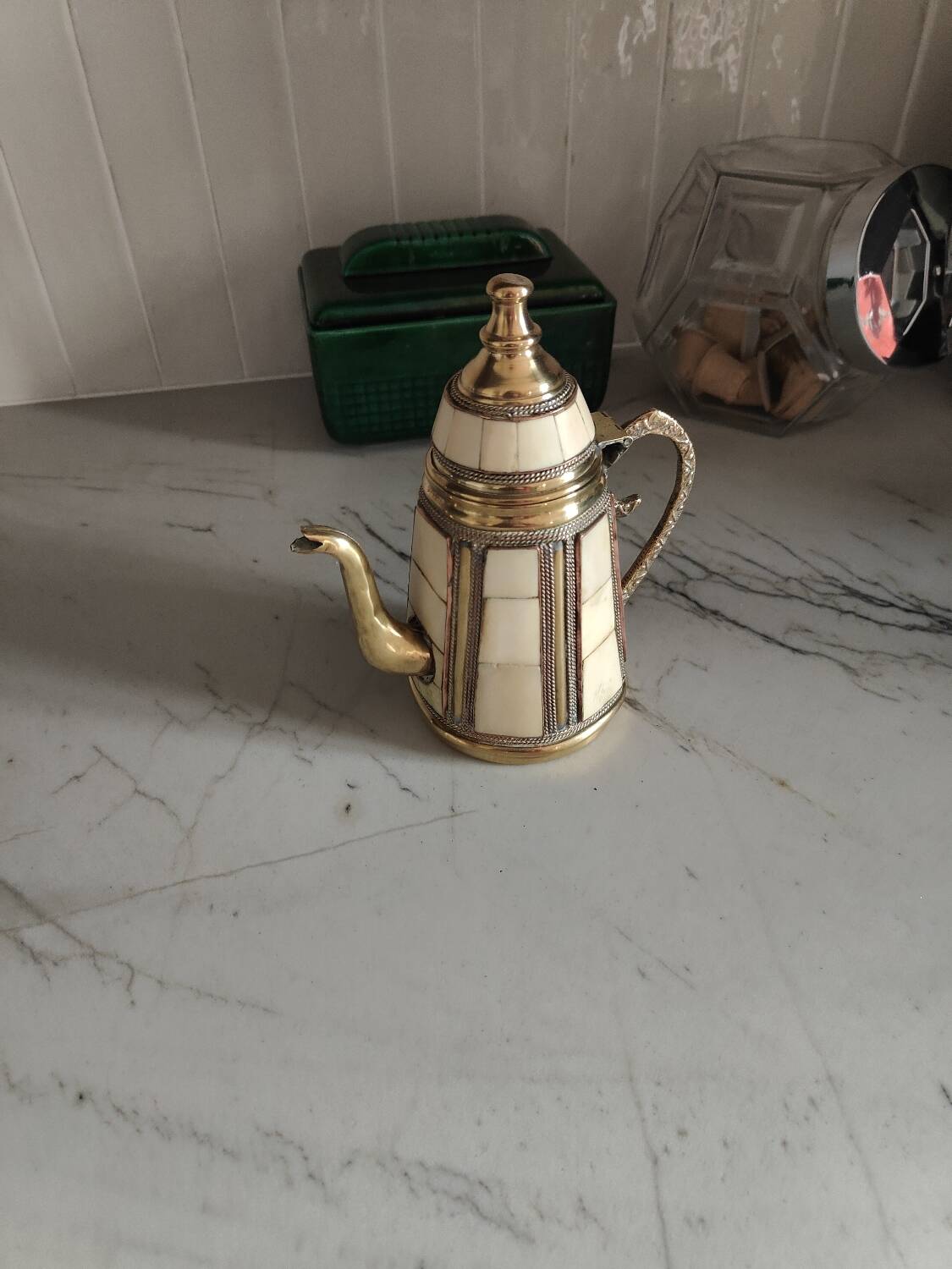 Oriental coffee maker