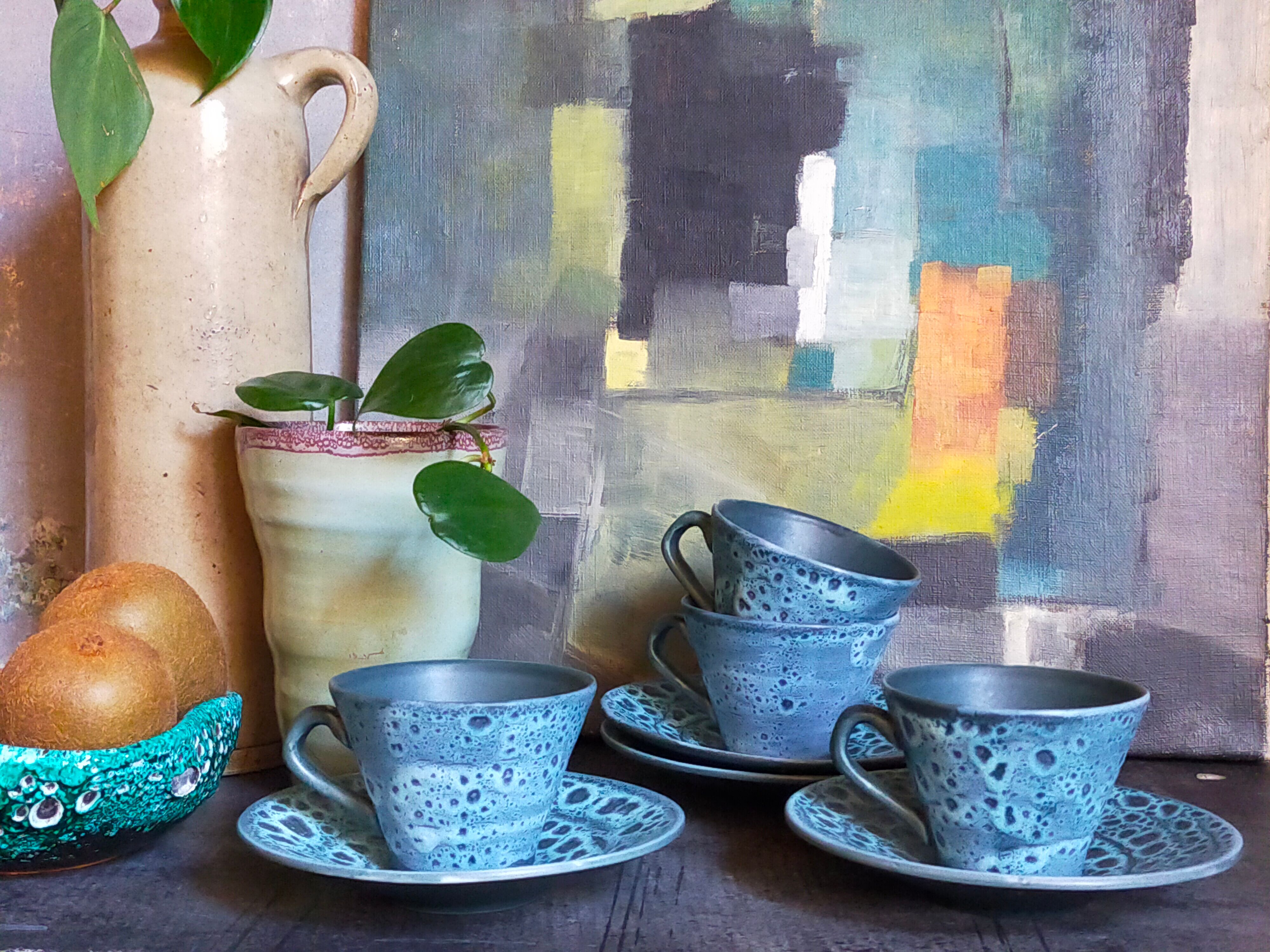 4 vintage fat lava ceramic cups