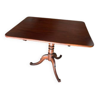 Georgian Tilt Top Side Table