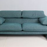 Vico Magistretti "Maralunga" 2-seater re-upholstered sofa For Cassina