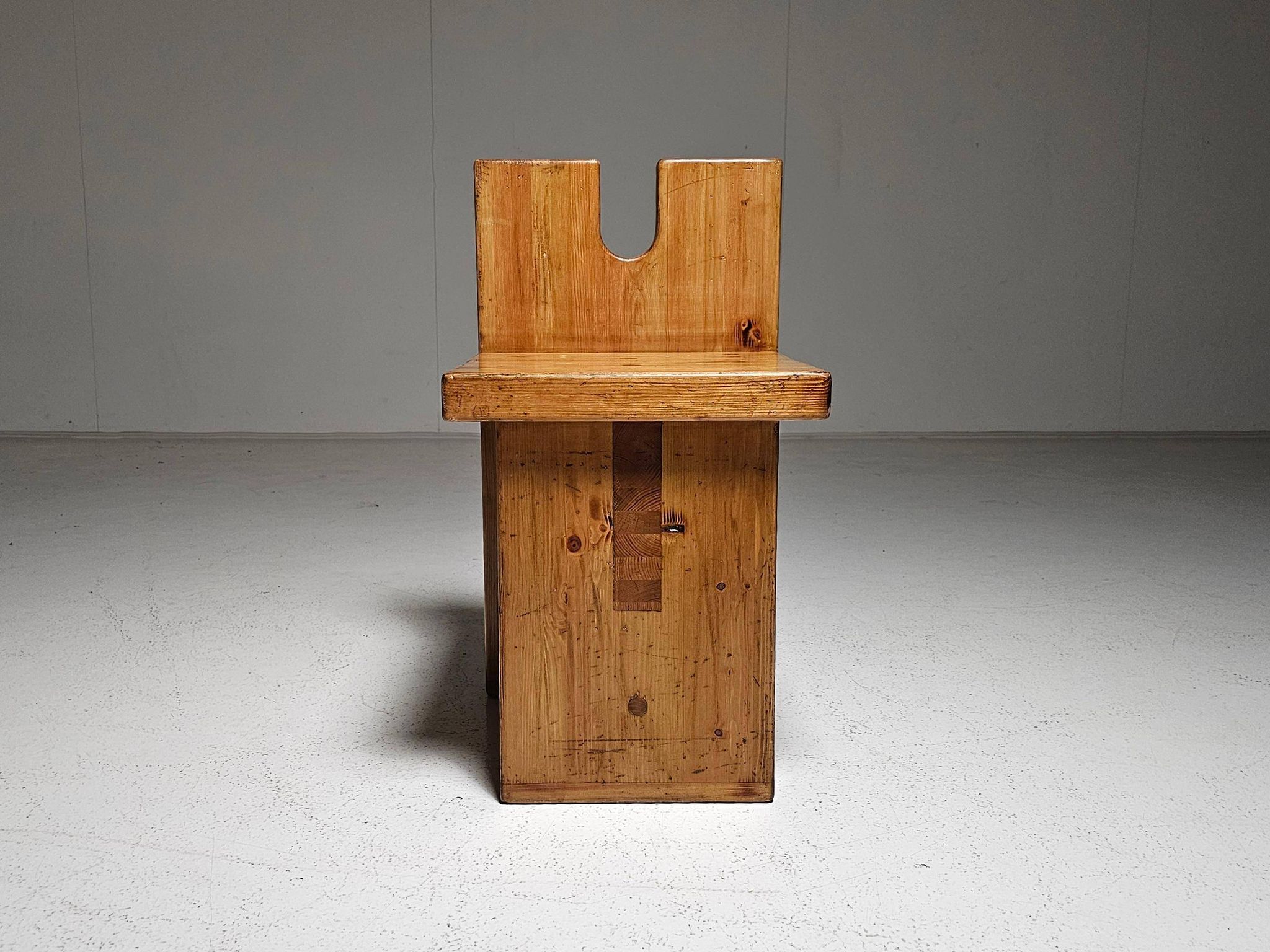 Pompeia accent chair in pine by Lina Bo Bardi, 1980s