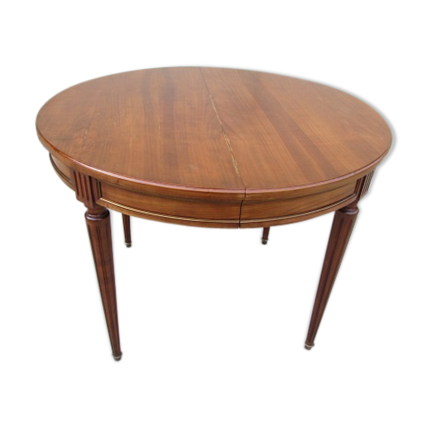 Opening round table on 3 extensions, 12 people