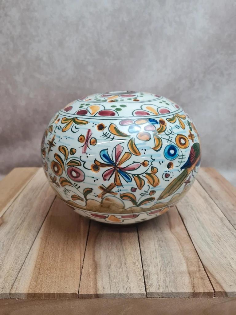 Pic-fleurs ancien en faïence décor main – oiseau & décor polychrome