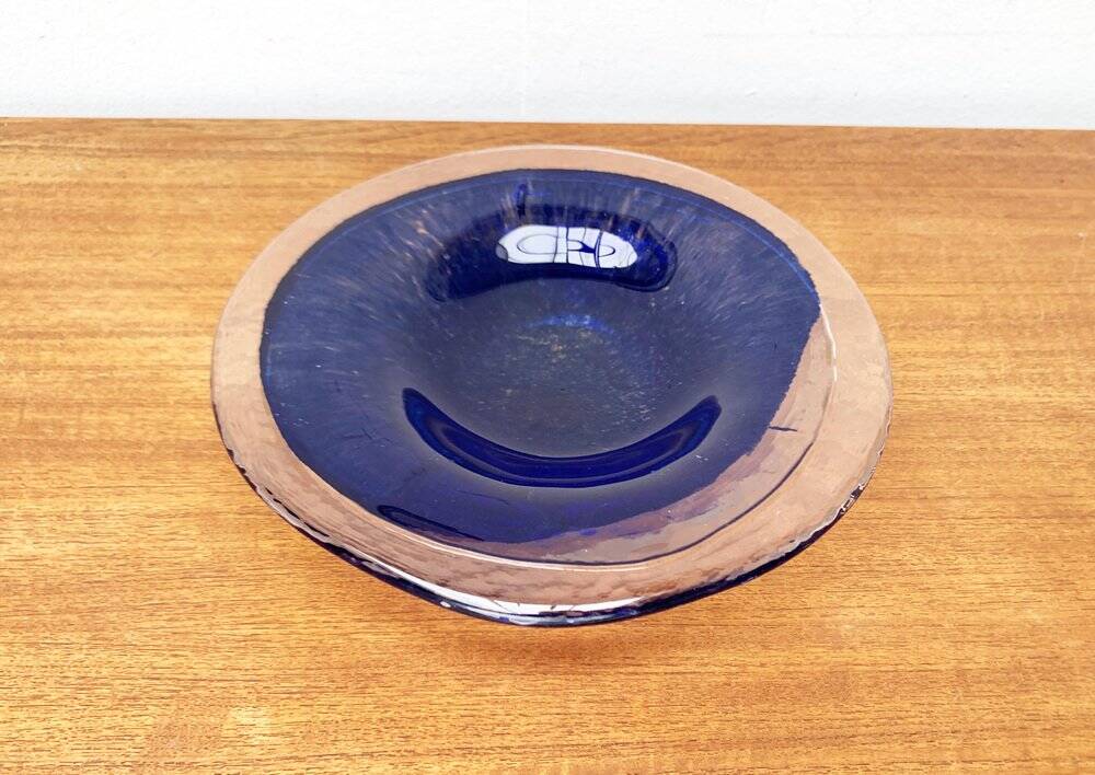 Mid-century Swedish glass bowl from Pukeberg Glass, 1960s.