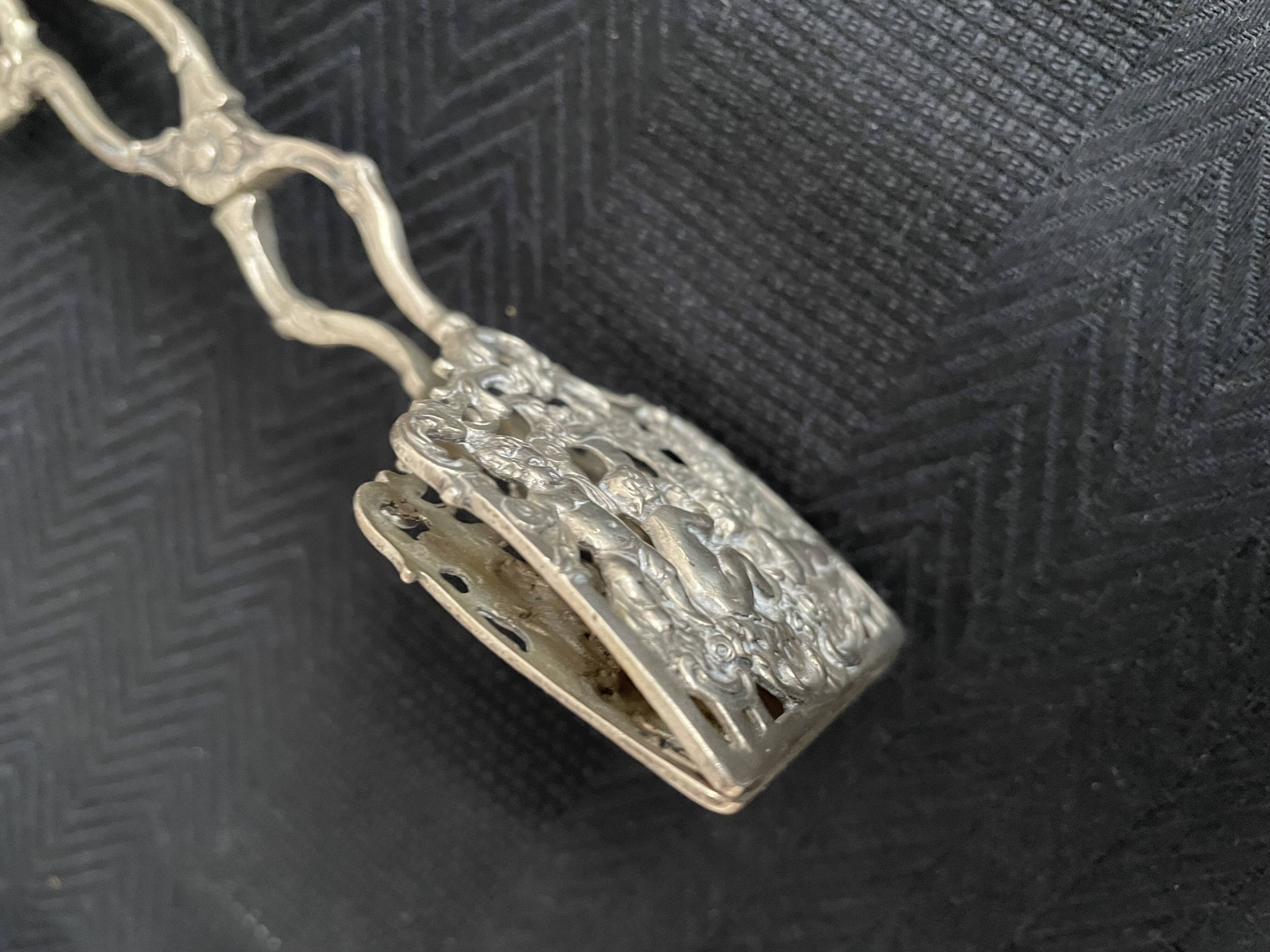 Antique scissors asparagus pliers - silver metal - putti decoration - United Kingdom