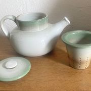 Large Vintage Teapot / Teapot with Pyrite Stoneware Infuser - Signed