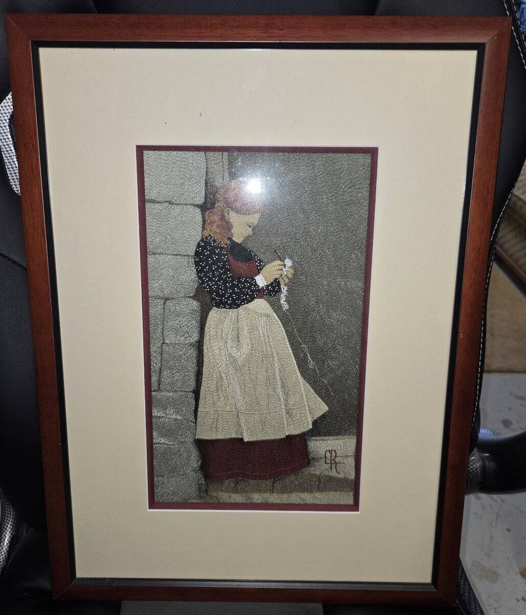 Claude Roussel: embroidery with silk thread