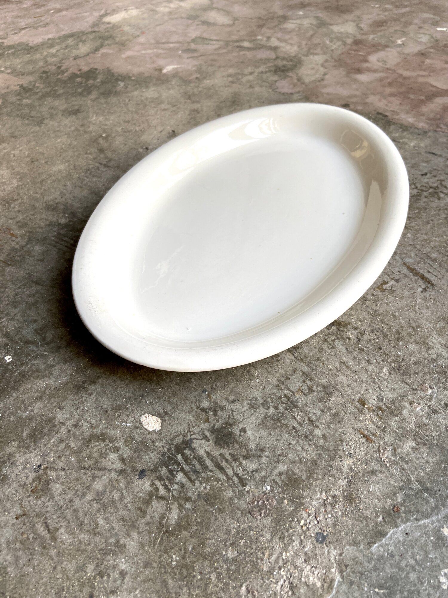 Sarreguemines oval dish in unbleached earthenware