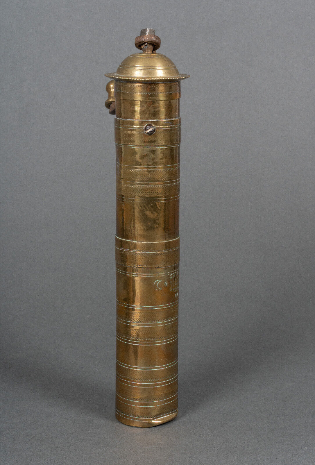 Large nineteenth pepper mill Nurtsengul Istanbul
